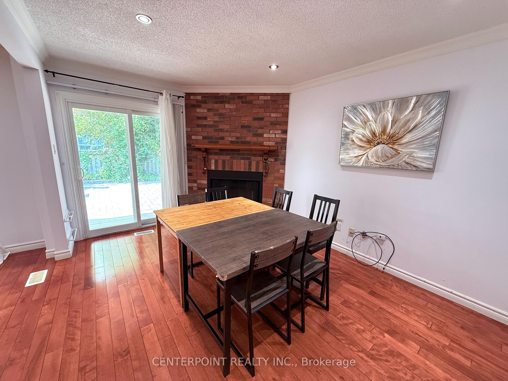 Photo 11 of Unit Upper, 68 Neeland Road, Markham, Milliken Mills East — HOMEH