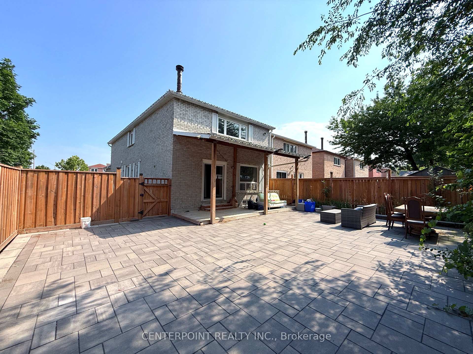 Photo 20 of Unit Upper, 68 Neeland Road, Markham, Milliken Mills East — HOMEH