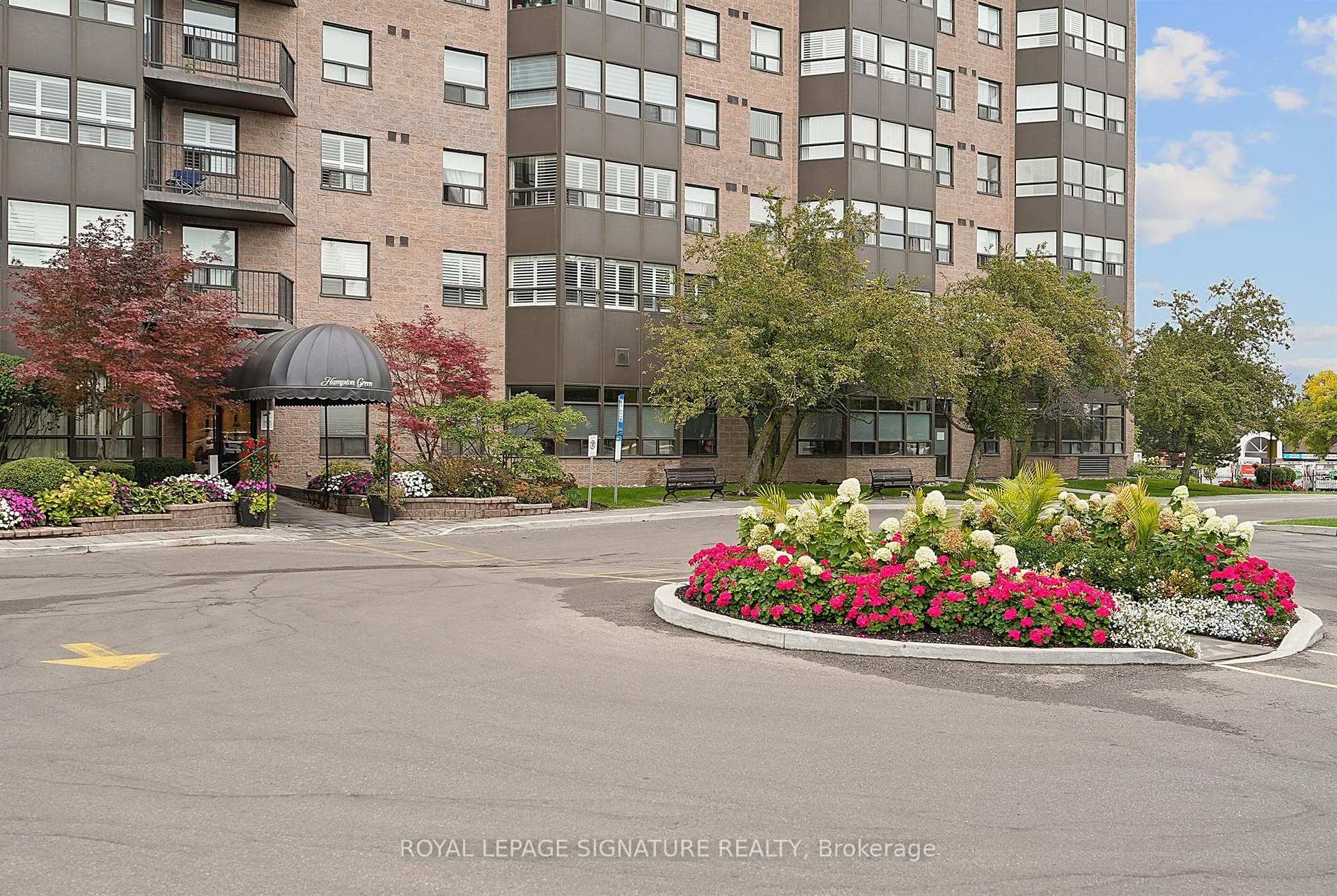 Photo 3 of Unit 101, 2 Raymerville Drive, Markham, Raymerville — HOMEH