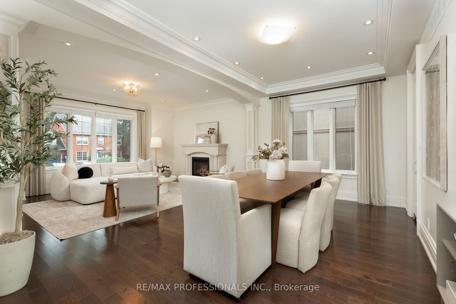 Photo 6 of 18 Hillcroft Drive, Etobicoke, Islington-City Centre West — HOMEH