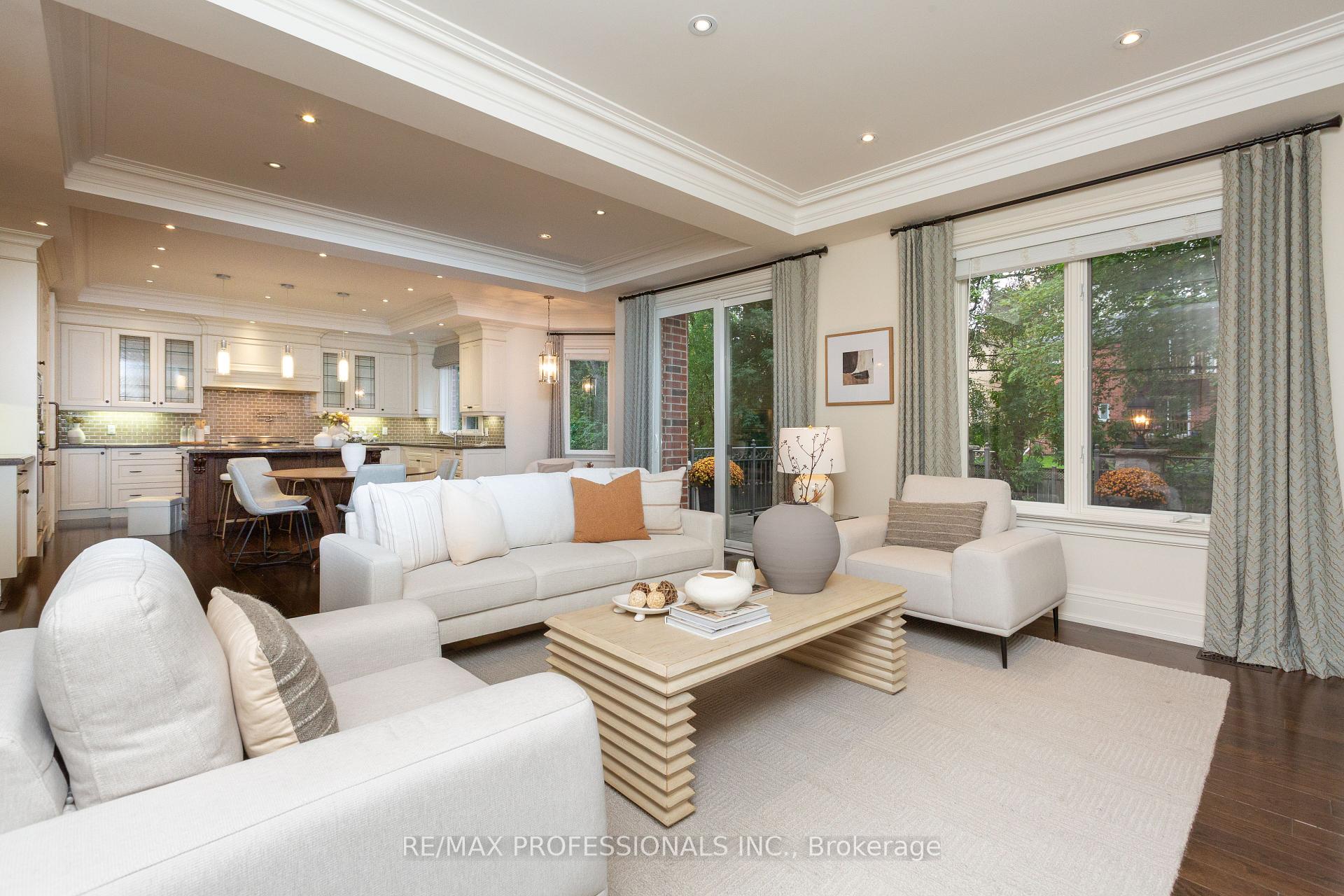 Photo 14 of 18 Hillcroft Drive, Etobicoke, Islington-City Centre West — HOMEH
