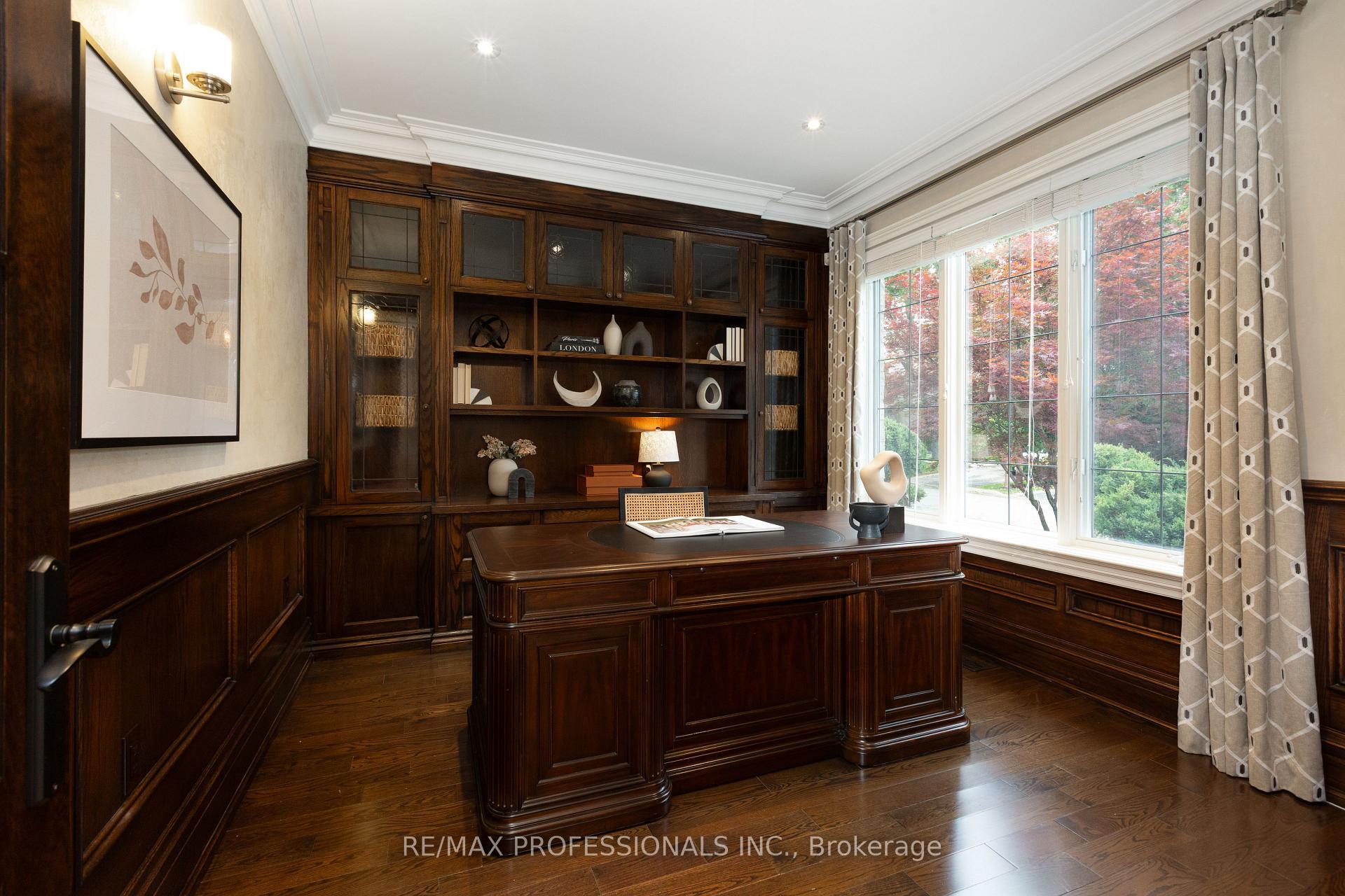 Photo 17 of 18 Hillcroft Drive, Etobicoke, Islington-City Centre West — HOMEH