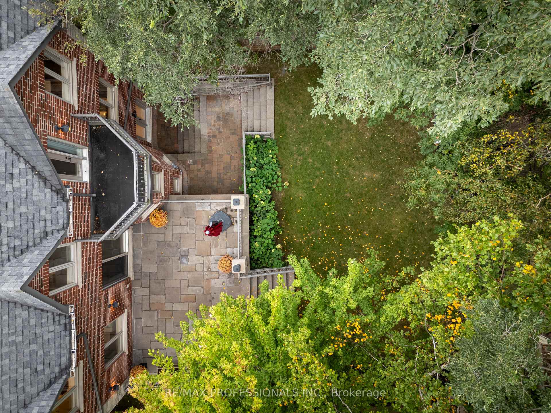 Photo 50 of 18 Hillcroft Drive, Etobicoke, Islington-City Centre West — HOMEH