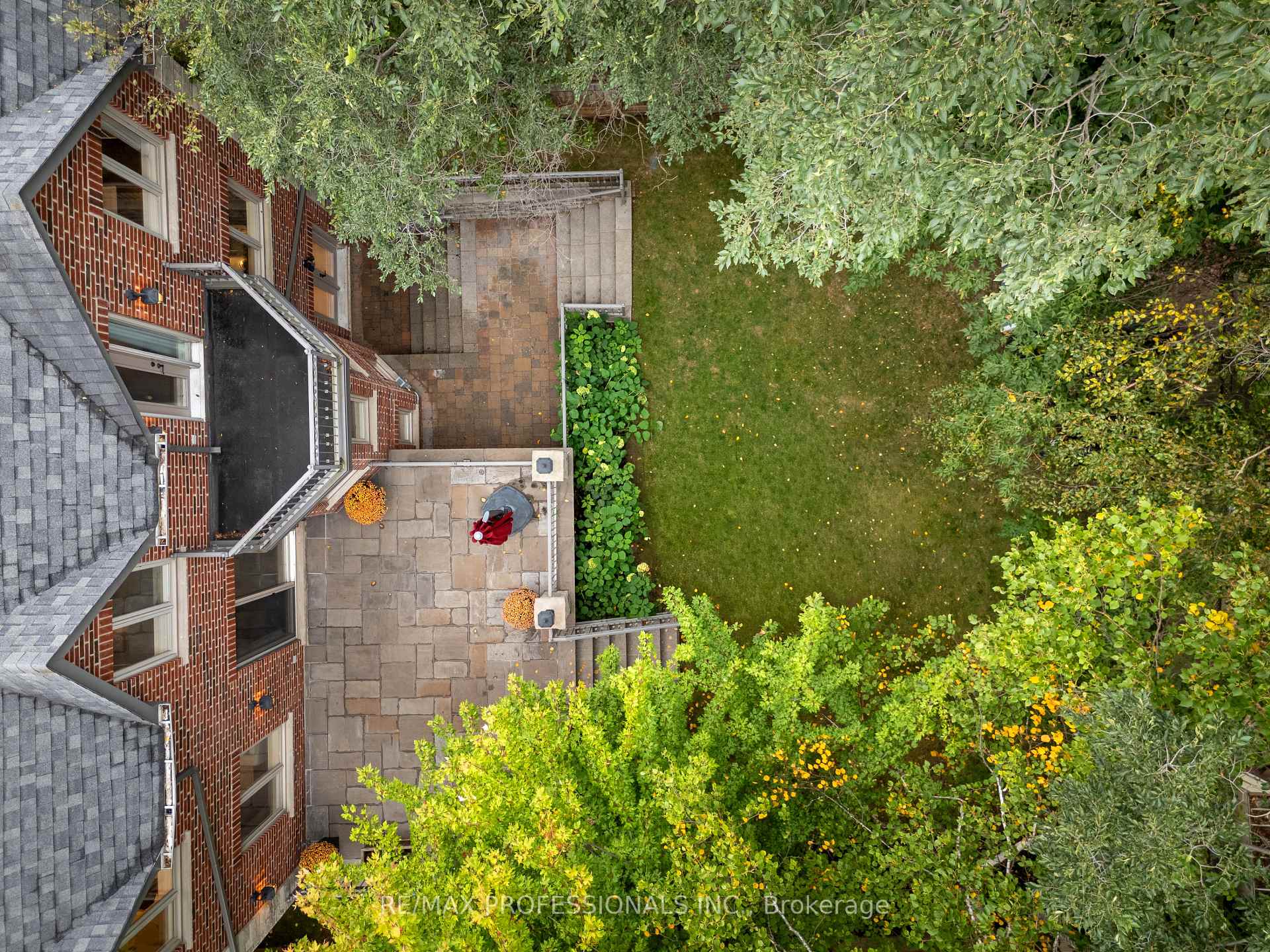 Photo 53 of 18 Hillcroft Drive, Etobicoke, Islington-City Centre West — HOMEH