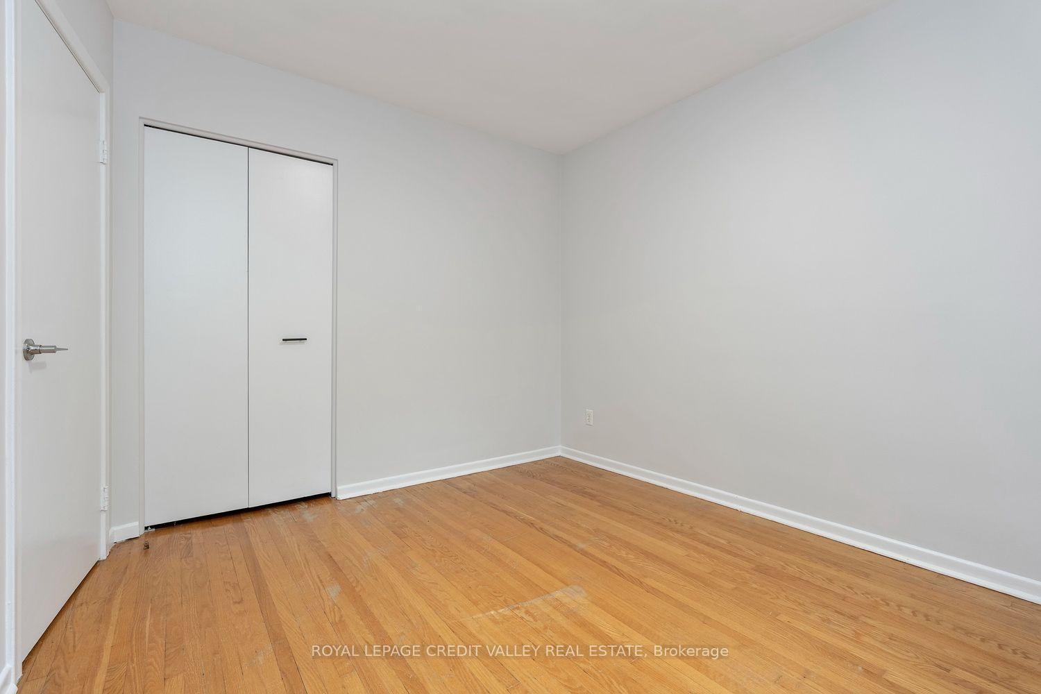 Photo 19 of 62 Summerside Crescent, North York, Hillcrest Village — HOMEH