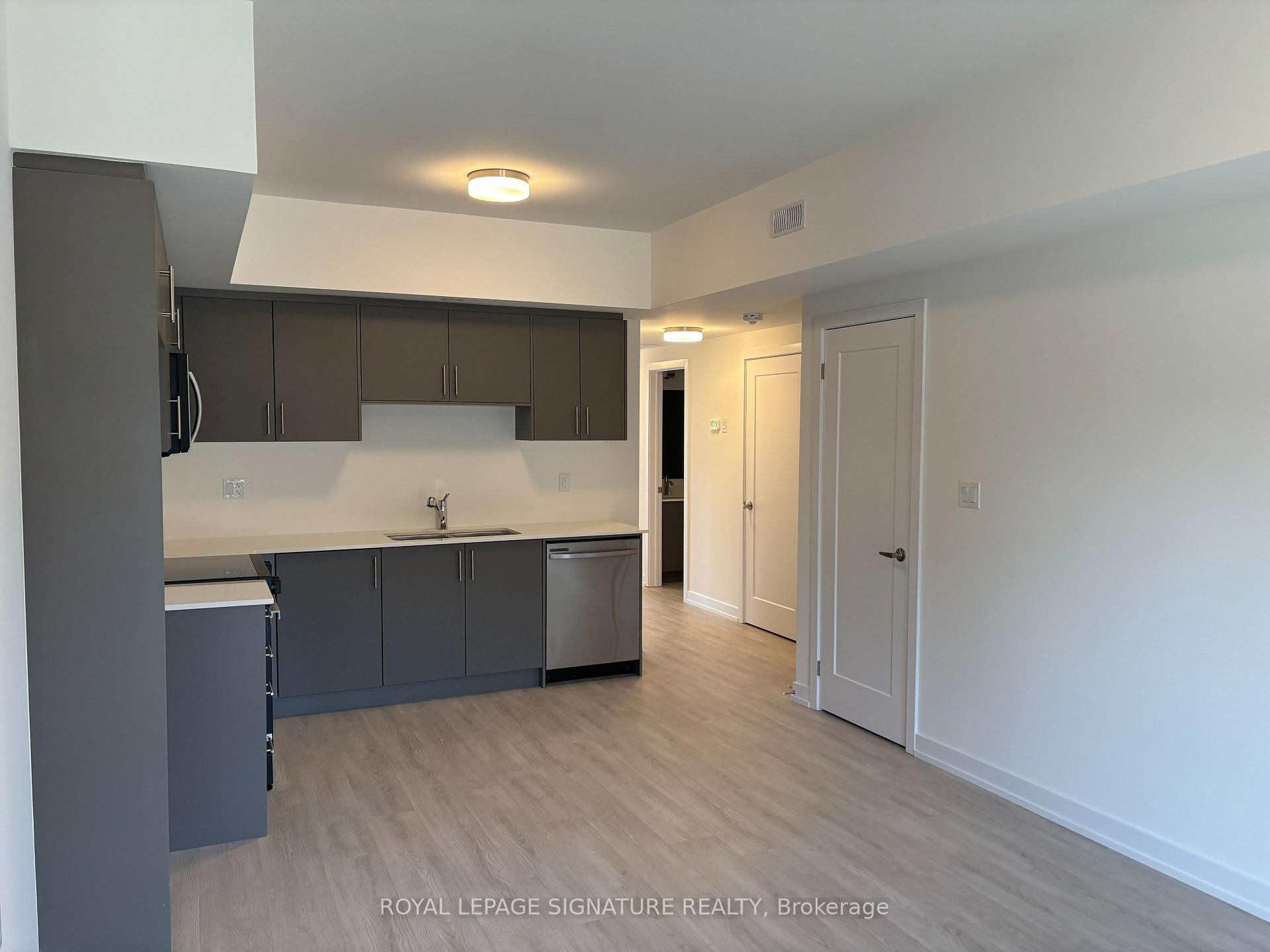 Photo 4 of Unit 16, 42 Lowes Road W, Guelph, Clairfields/Hanlon Business Park — HOMEH