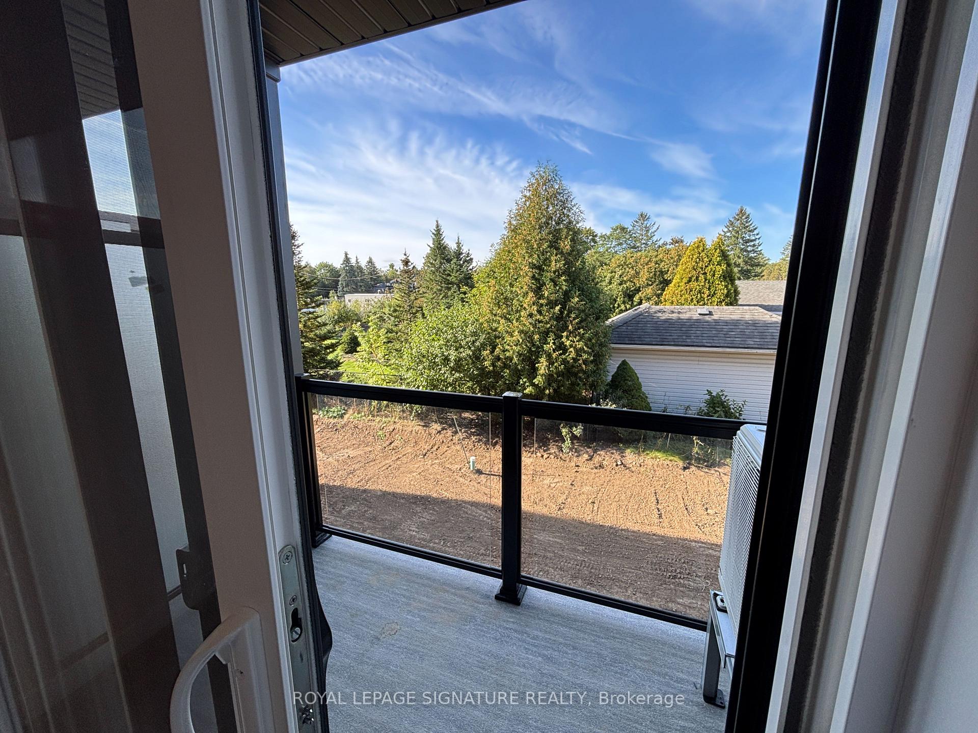 Photo 16 of Unit 16, 42 Lowes Road W, Guelph, Clairfields/Hanlon Business Park — HOMEH