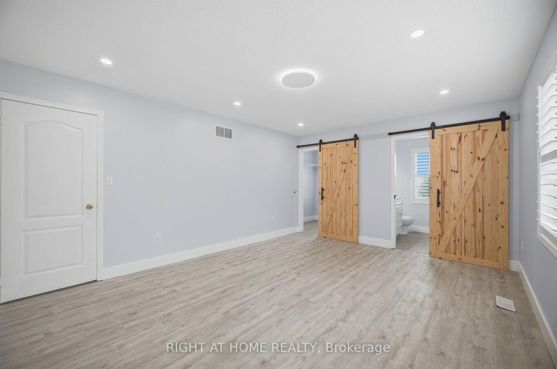 Photo 23 of 355 Brisdale Drive, Brampton, Fletcher's Meadow — HOMEH