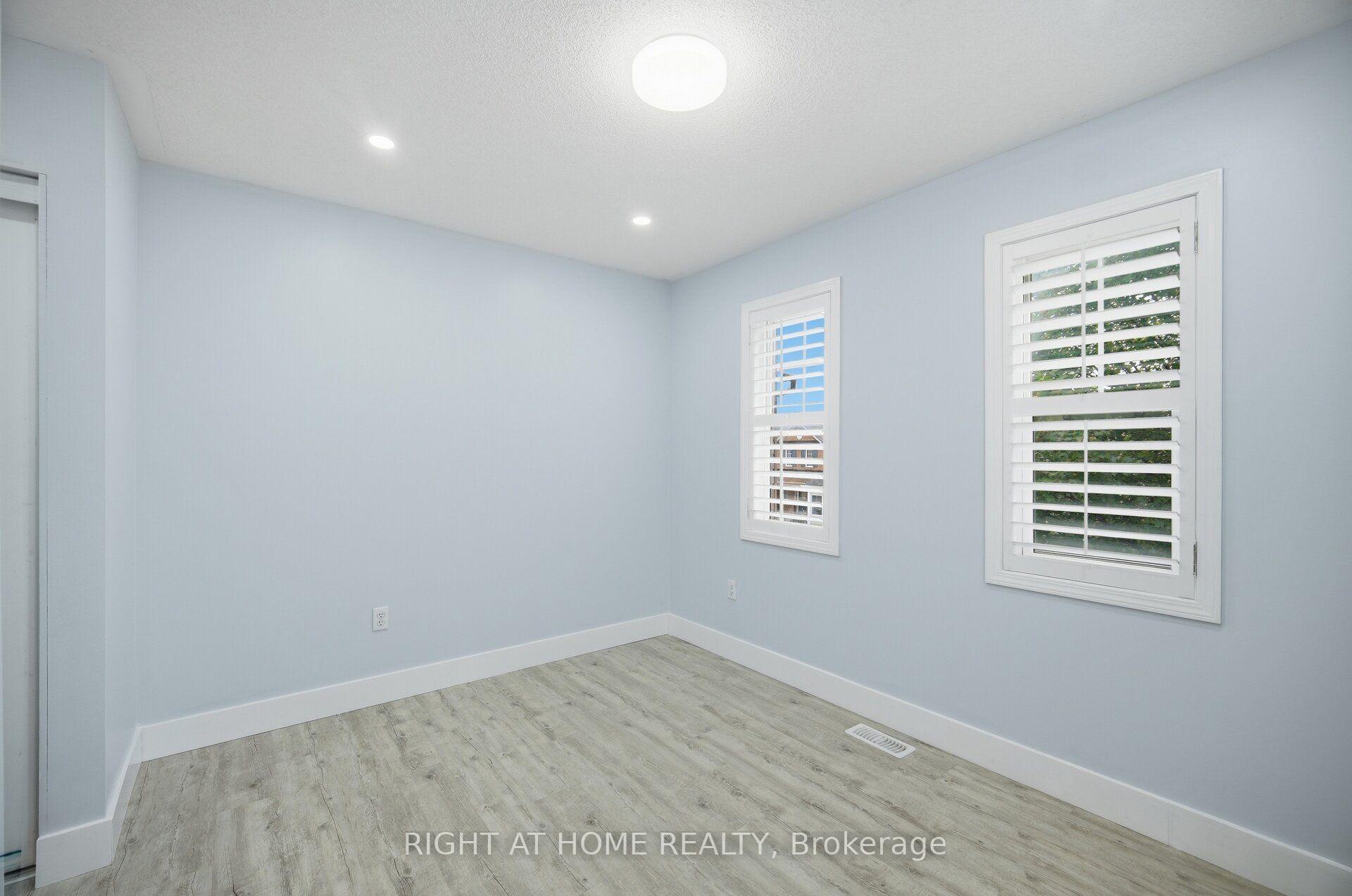 Photo 30 of 355 Brisdale Drive, Brampton, Fletcher's Meadow — HOMEH