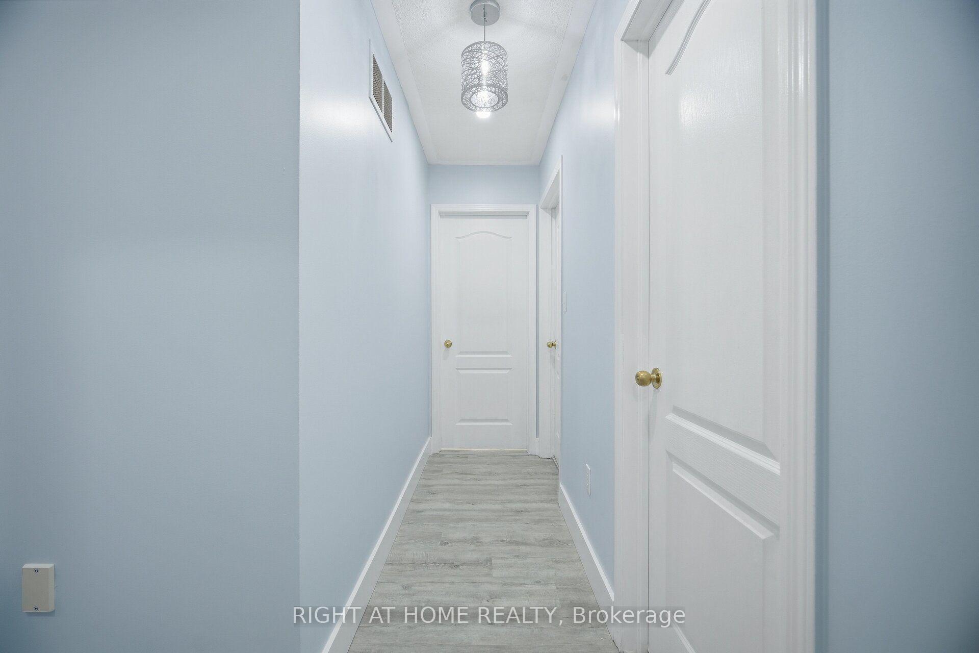 Photo 31 of 355 Brisdale Drive, Brampton, Fletcher's Meadow — HOMEH