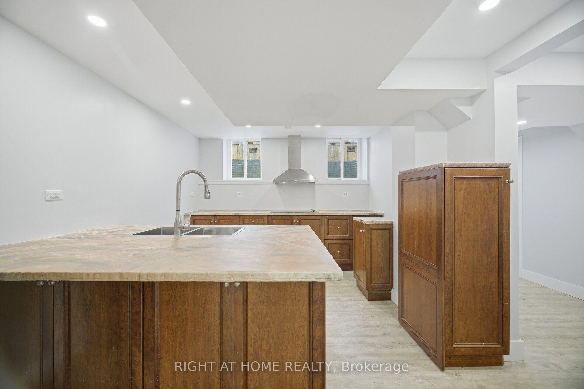 Photo 37 of 355 Brisdale Drive, Brampton, Fletcher's Meadow — HOMEH
