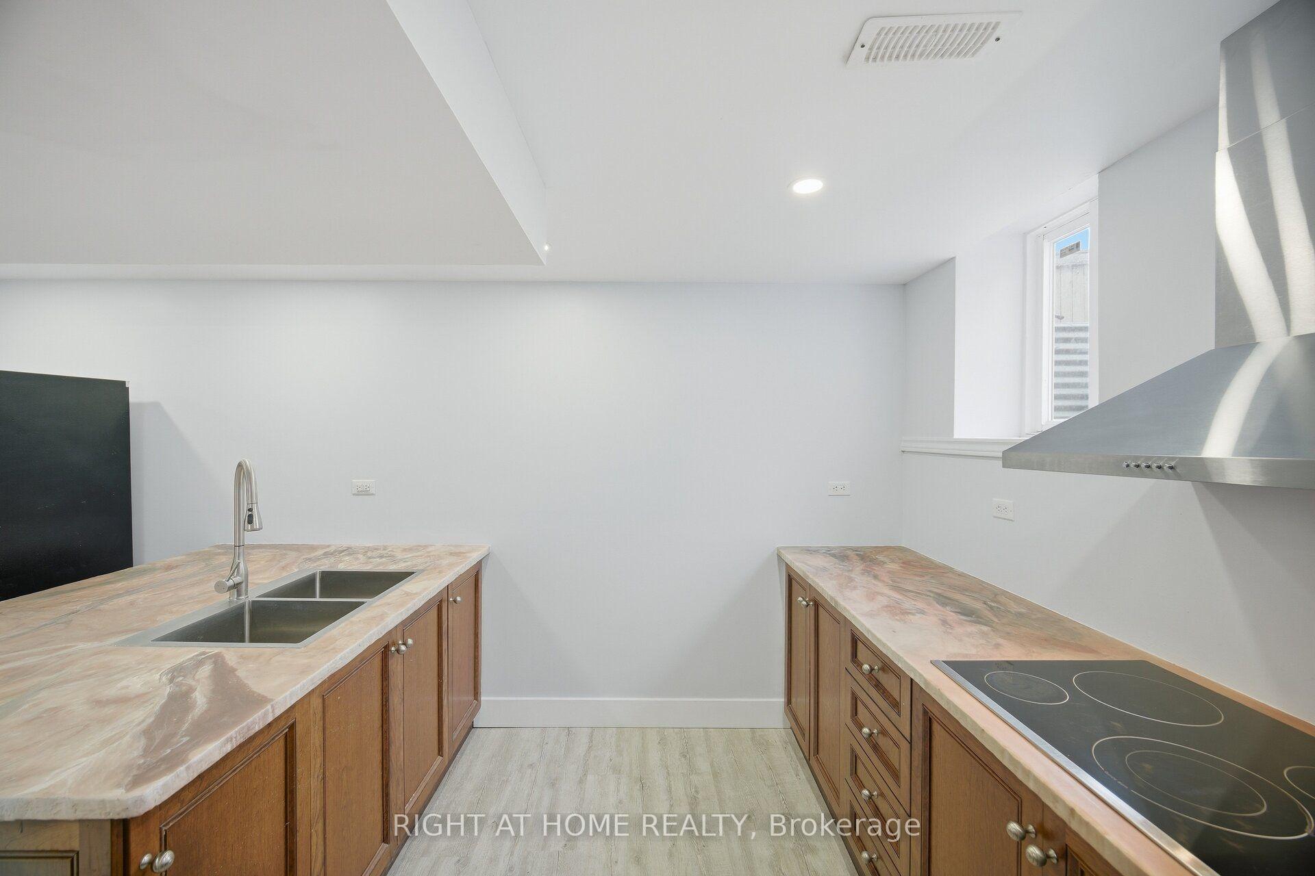 Photo 39 of 355 Brisdale Drive, Brampton, Fletcher's Meadow — HOMEH