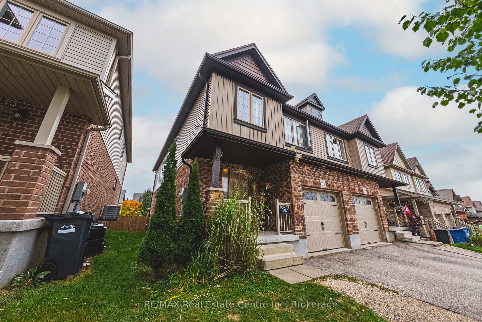 Photo 2 of 93 Couling Crescent, Guelph, Grange Road — HOMEH