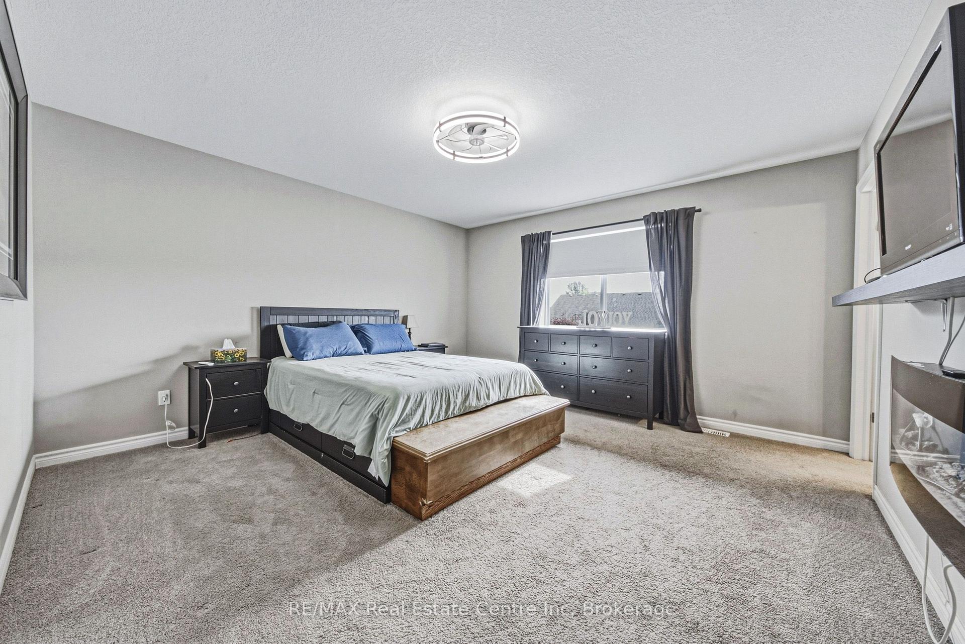 Photo 24 of 93 Couling Crescent, Guelph, Grange Road — HOMEH