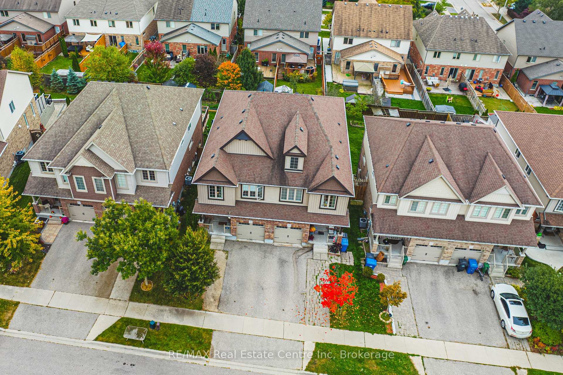 Photo 34 of 93 Couling Crescent, Guelph, Grange Road — HOMEH