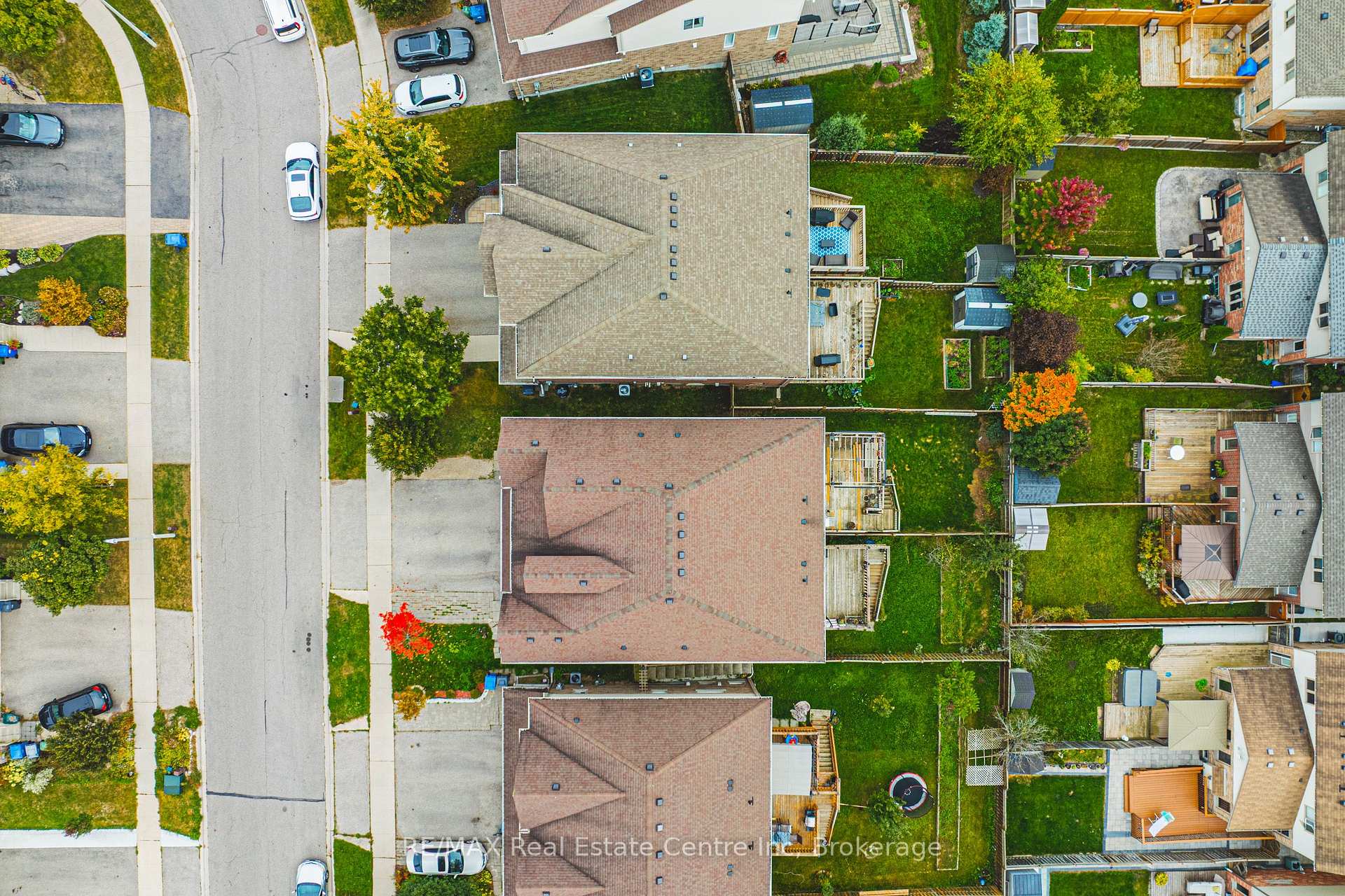 Photo 35 of 93 Couling Crescent, Guelph, Grange Road — HOMEH