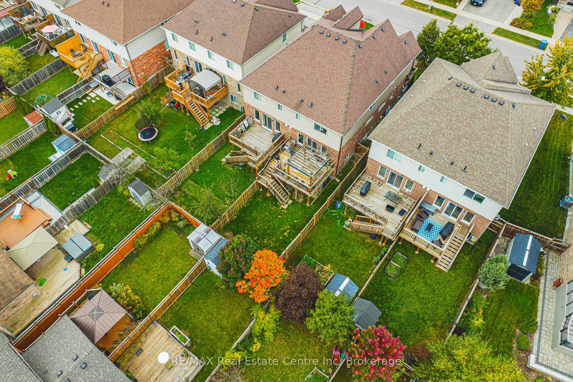 Photo 37 of 93 Couling Crescent, Guelph, Grange Road — HOMEH