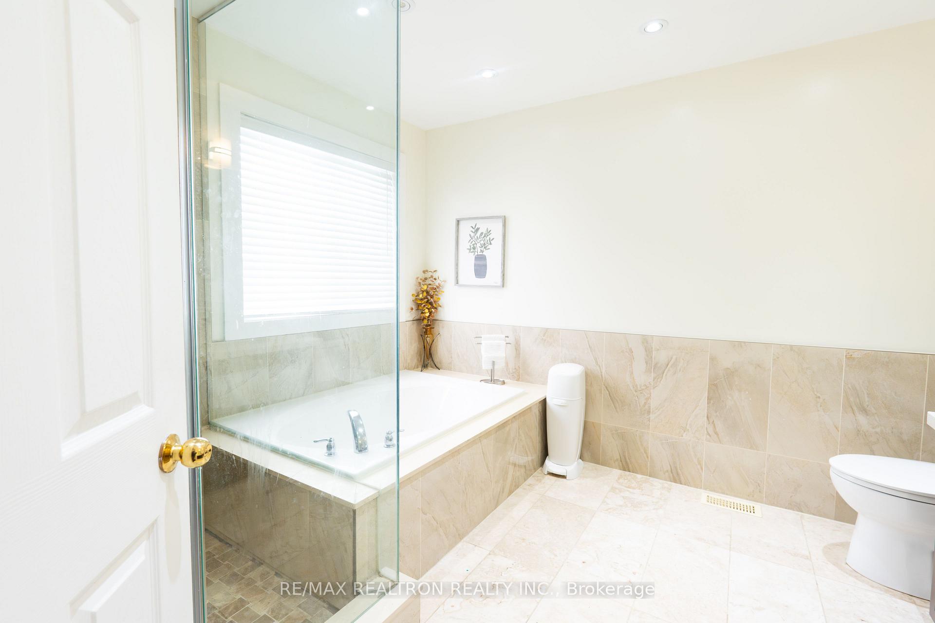 Photo 18 of 58 Shepstone Drive, Ajax, Northeast Ajax — HOMEH