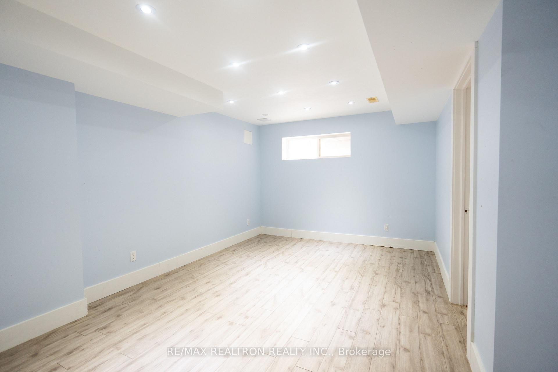 Photo 27 of 58 Shepstone Drive, Ajax, Northeast Ajax — HOMEH