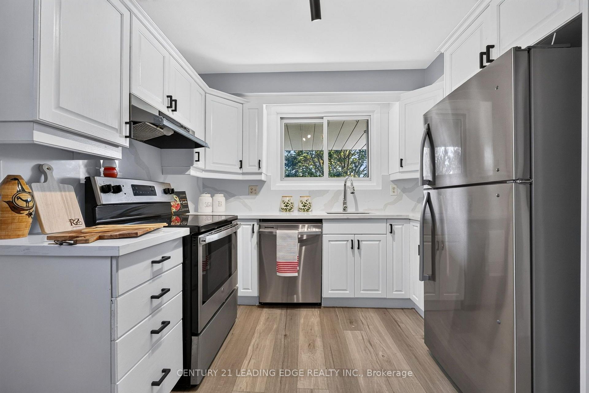 Photo 14 of 382 Fairlawn Street, Oshawa, McLaughlin — HOMEH