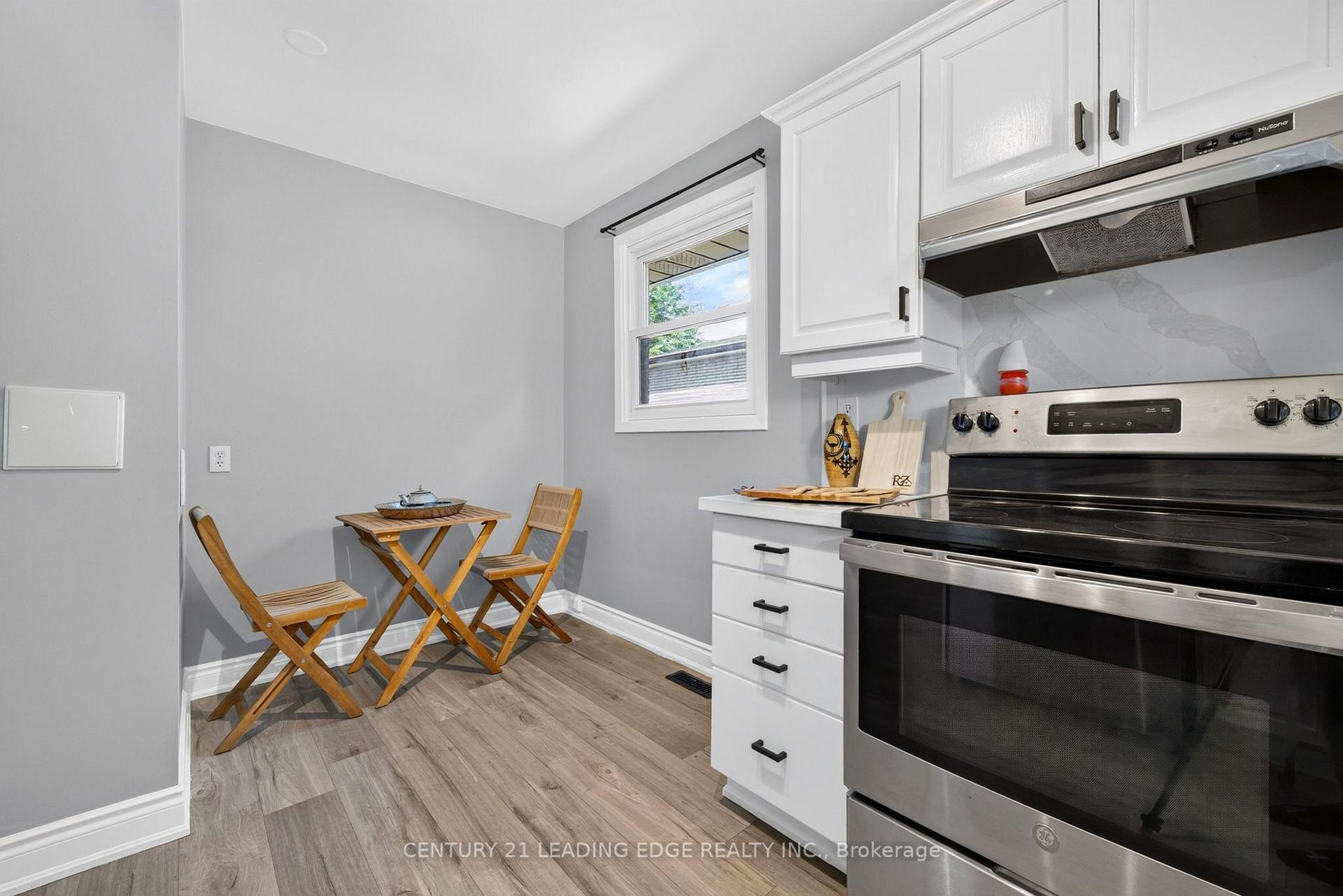 Photo 16 of 382 Fairlawn Street, Oshawa, McLaughlin — HOMEH
