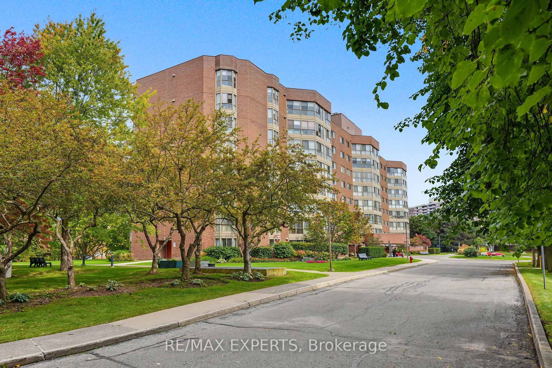 Photo of Unit 605, 5 Weldrick Road W
