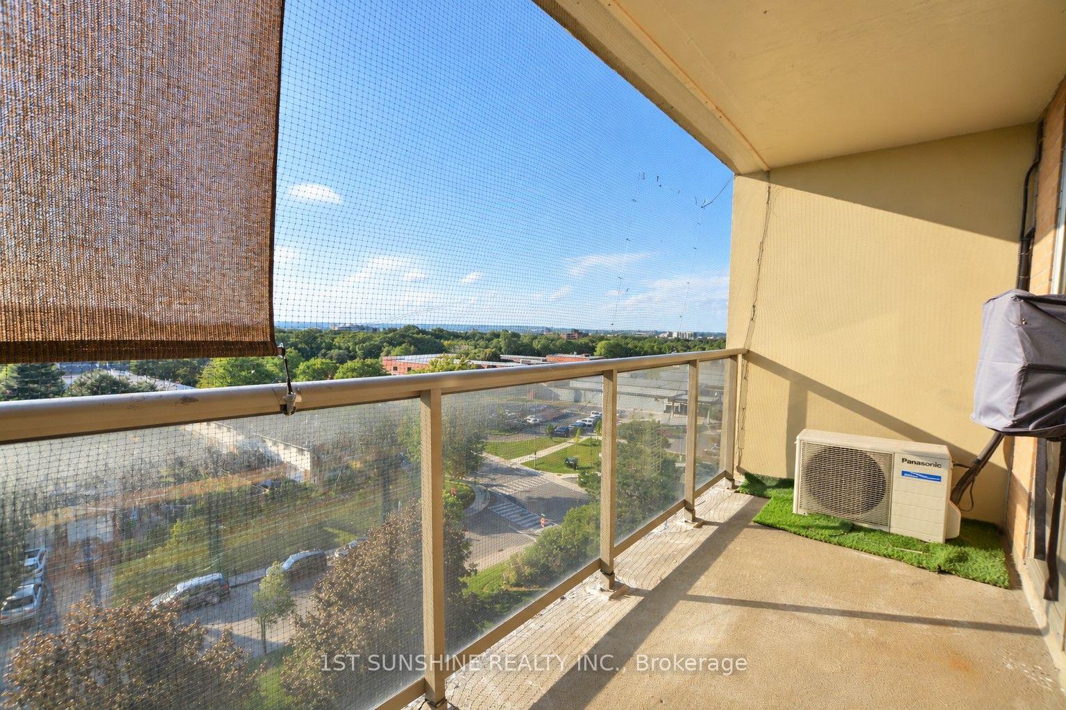 Photo 9 of Unit 804, 15 Nicklaus Drive, Hamilton, Vincent — HOMEH