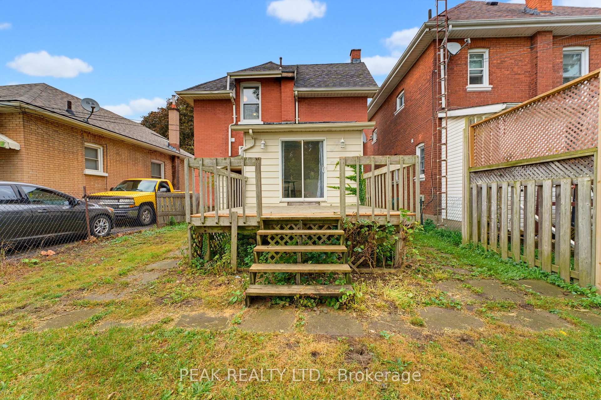 Photo 32 of 148 Albion Street, Brantford, North Ward — HOMEH