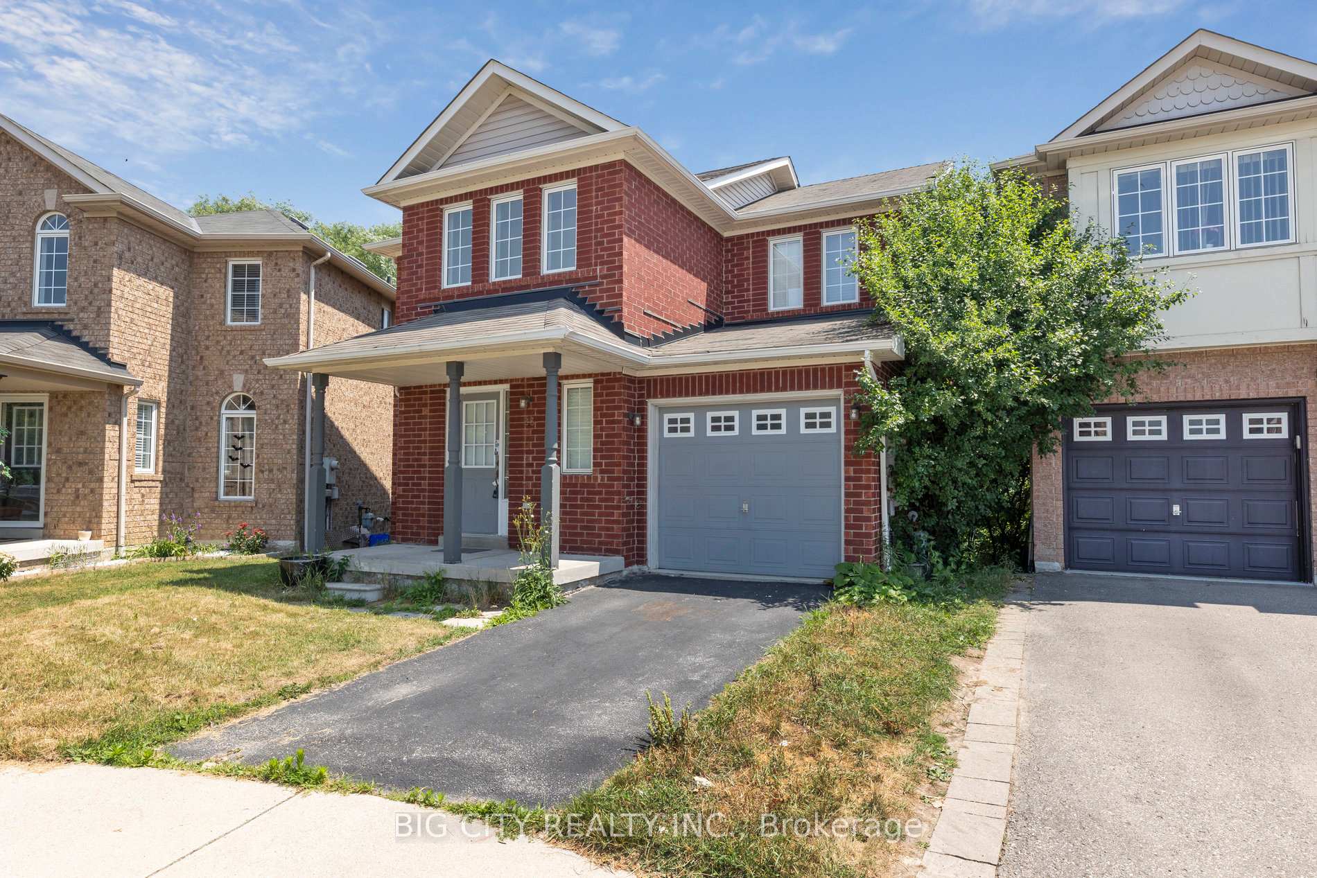 Photo of Unit Upper, 23 Angier Crescent