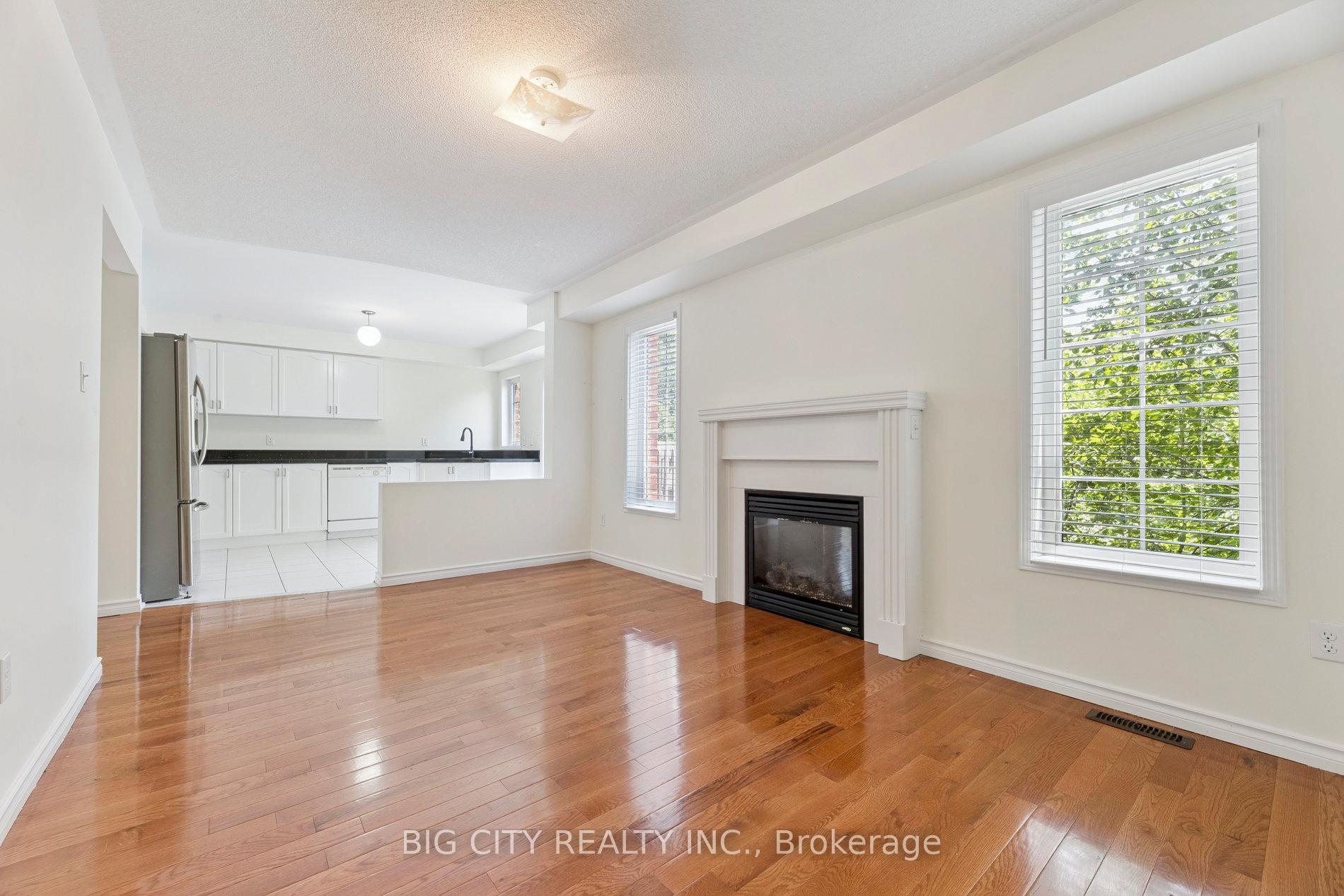 Photo 7 of Unit Upper, 23 Angier Crescent, Ajax, South East — HOMEH