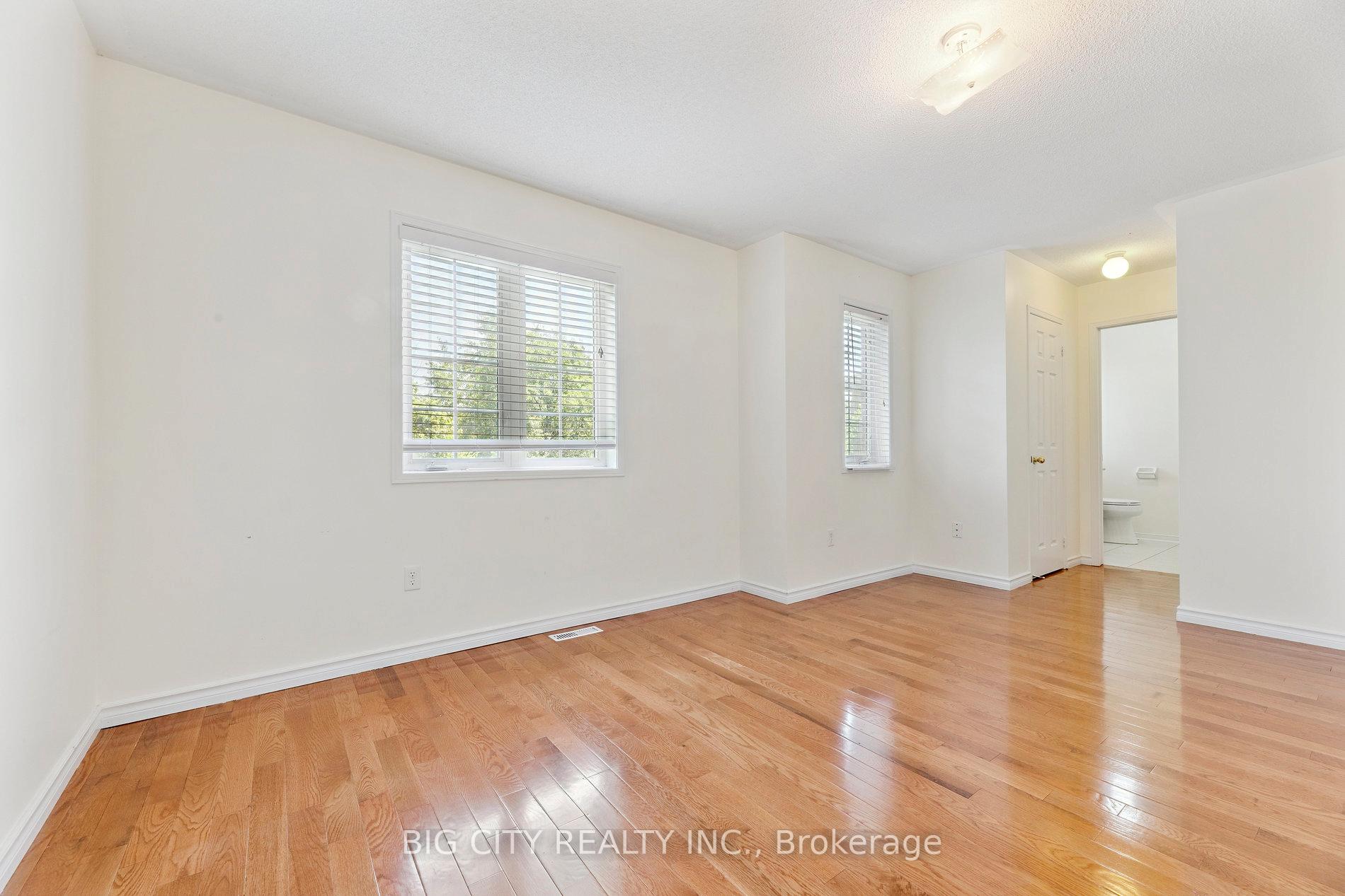 Photo 17 of Unit Upper, 23 Angier Crescent, Ajax, South East — HOMEH