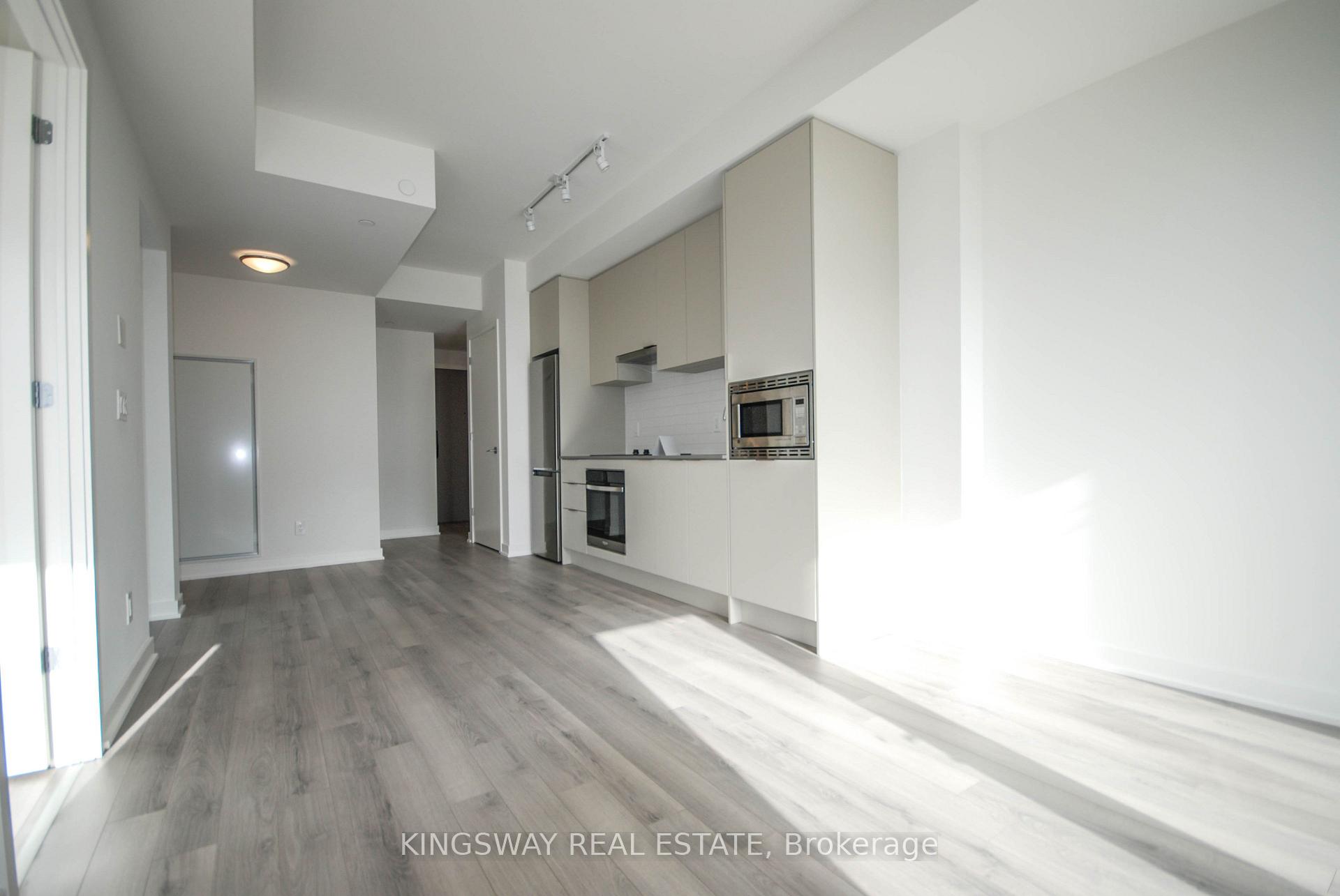 Photo 8 of Unit 708, 3071 Trafalgar Road, Oakville, Joshua Meadows — HOMEH