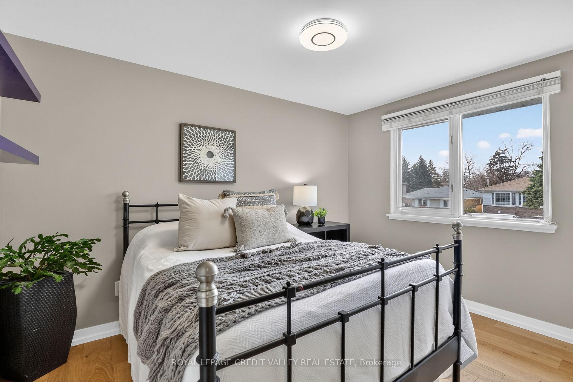 Photo 22 of 41 Staveley Crescent, Brampton, Brampton East — HOMEH