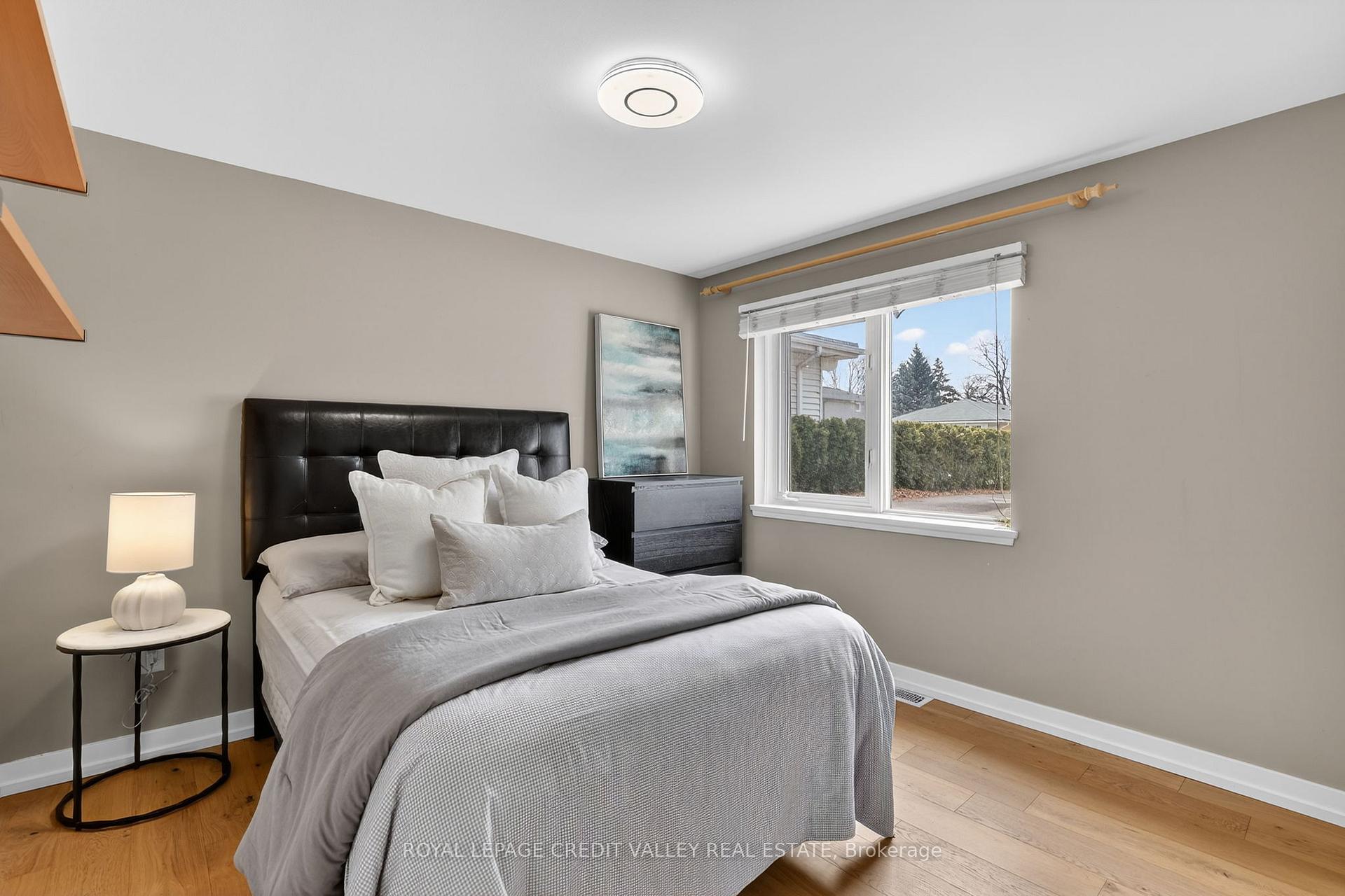 Photo 31 of 41 Staveley Crescent, Brampton, Brampton East — HOMEH