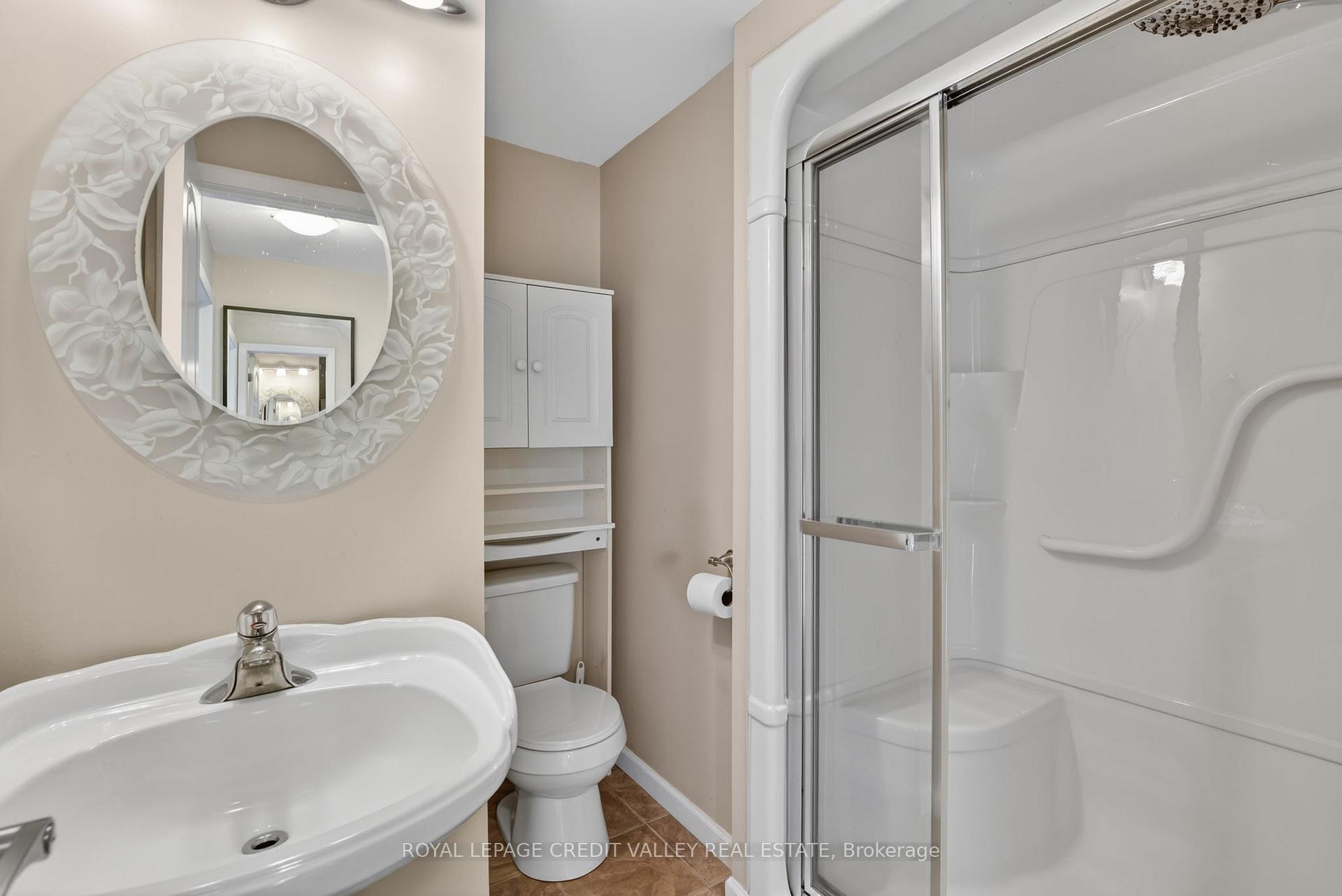 Photo 33 of 41 Staveley Crescent, Brampton, Brampton East — HOMEH