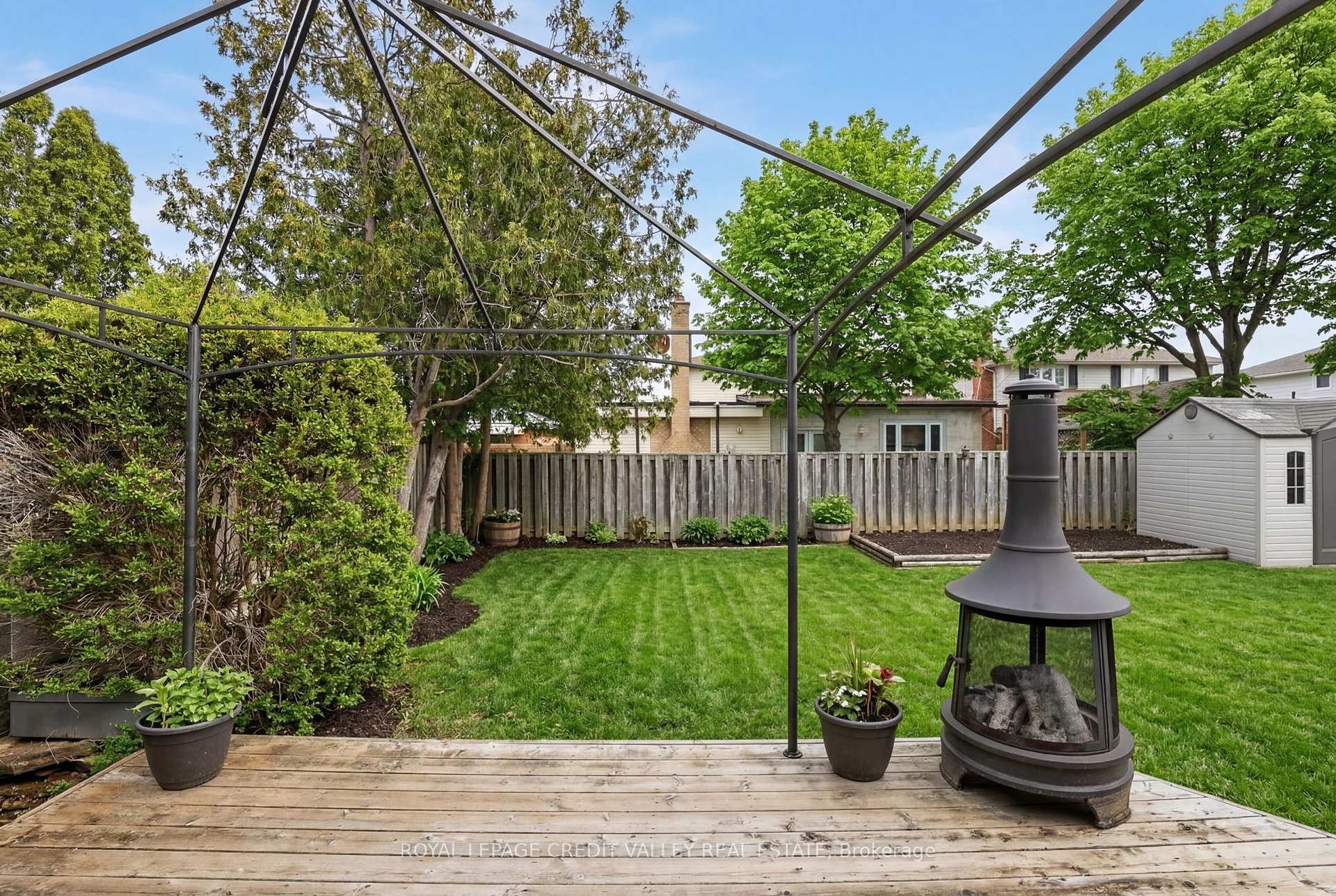 Photo 40 of 41 Staveley Crescent, Brampton, Brampton East — HOMEH