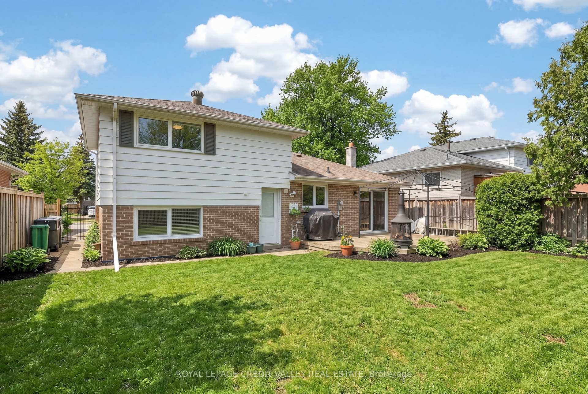 Photo 44 of 41 Staveley Crescent, Brampton, Brampton East — HOMEH