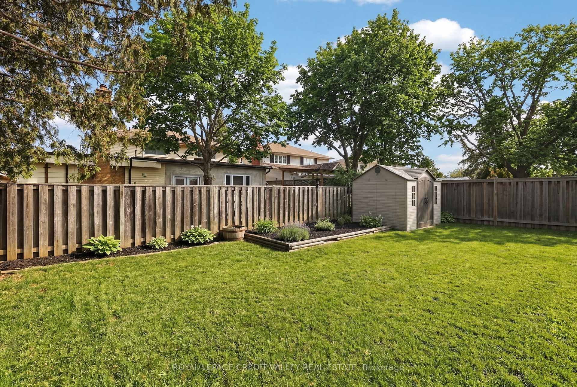 Photo 46 of 41 Staveley Crescent, Brampton, Brampton East — HOMEH