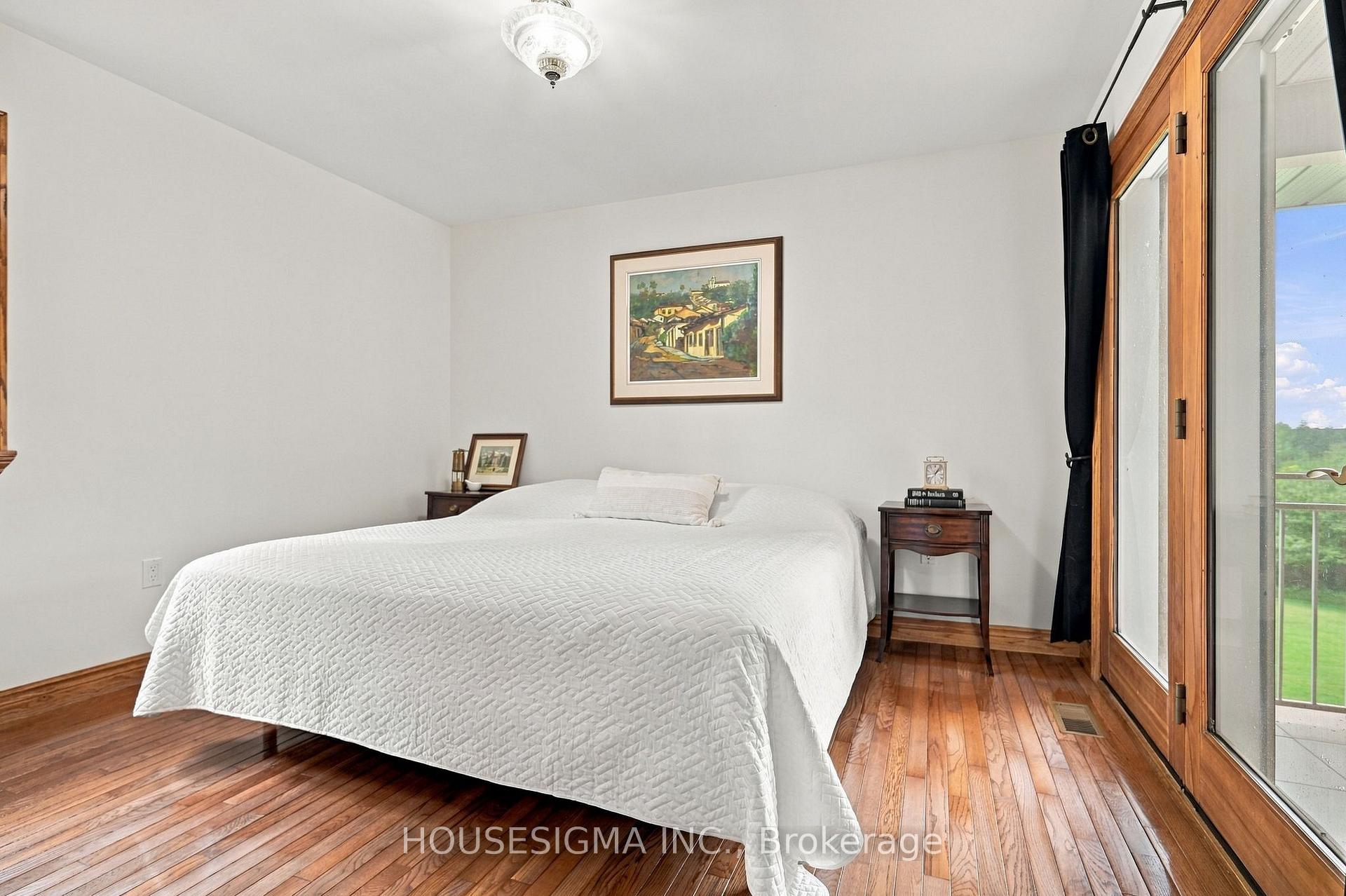 Photo 34 of 955409 7th Line EHS, Mono, Rural Mono — HOMEH