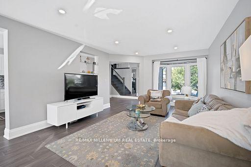 Photo 9 of 4165 Credit Pointe Drive, Mississauga, East Credit — HOMEH