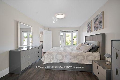 Photo 22 of 4165 Credit Pointe Drive, Mississauga, East Credit — HOMEH