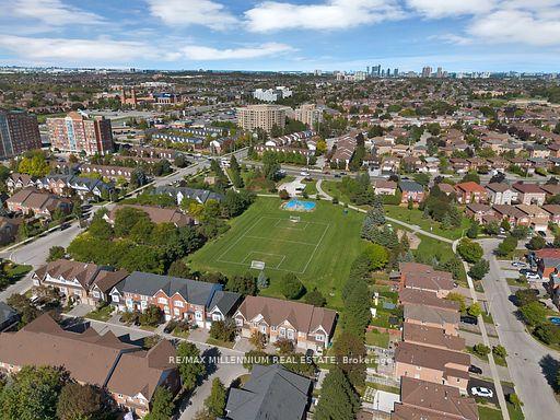 Photo 47 of 4165 Credit Pointe Drive, Mississauga, East Credit — HOMEH