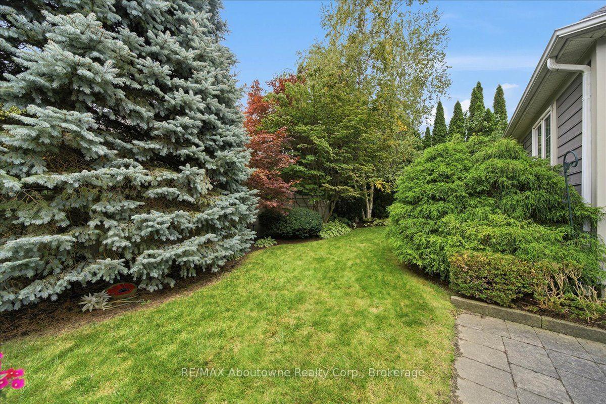 Photo 43 of 710 Hidden Grove Lane, Mississauga, Lorne Park — HOMEH
