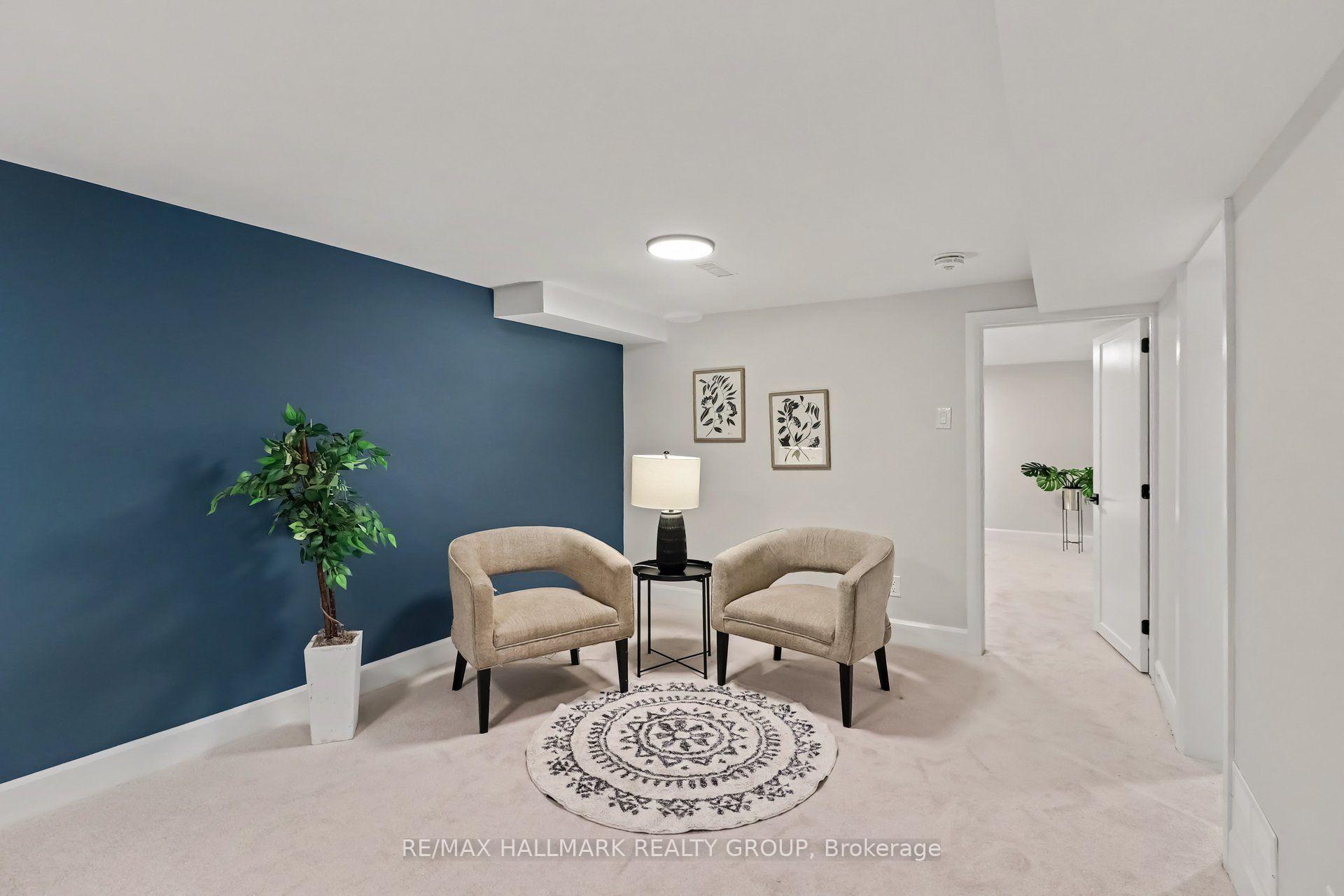 Photo 24 of 7 Attwood Crescent, Ottawa, City View/Skyline/Fisher Heights/Parkwood Hills — HOMEH
