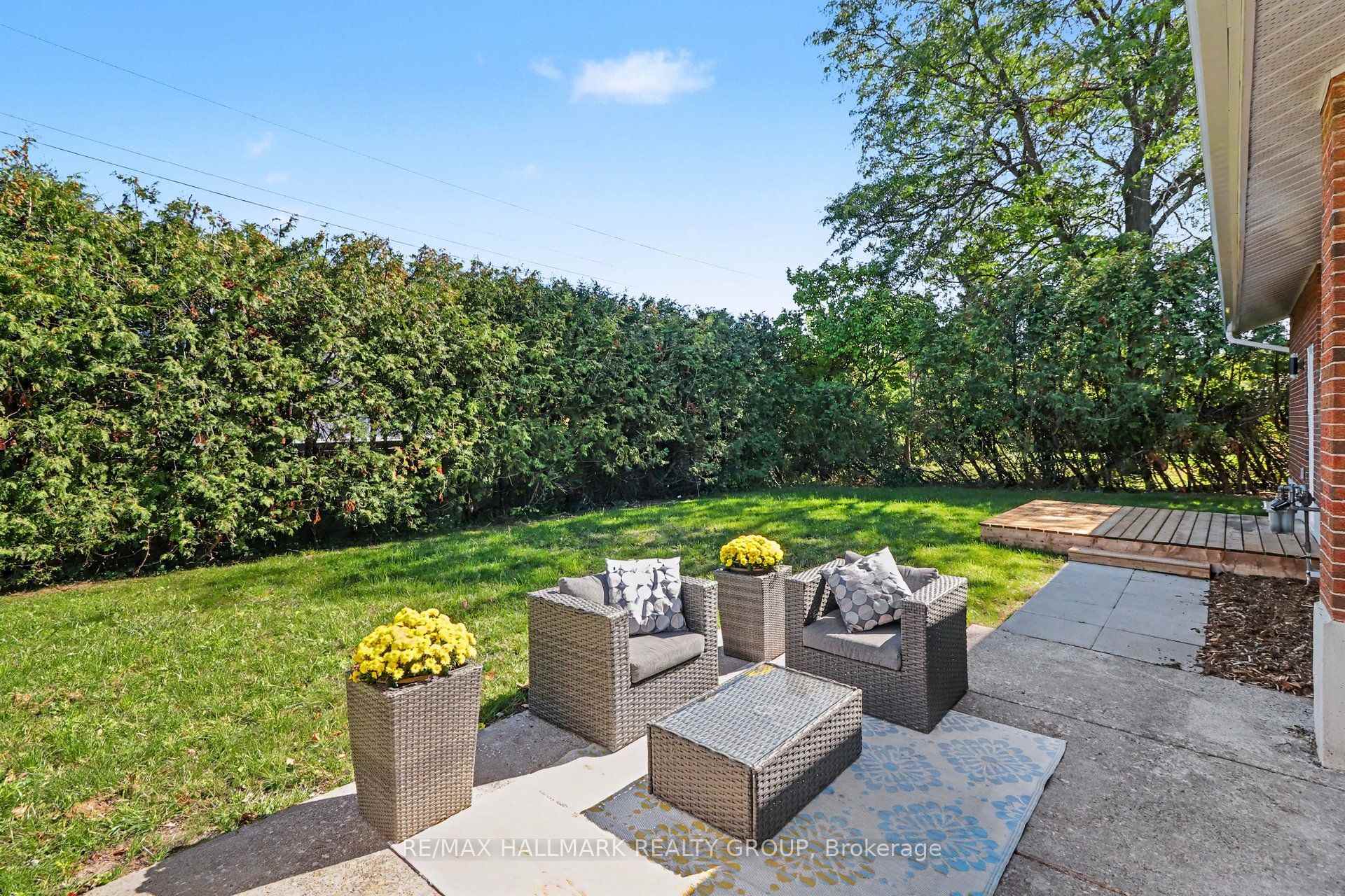 Photo 34 of 7 Attwood Crescent, Ottawa, City View/Skyline/Fisher Heights/Parkwood Hills — HOMEH