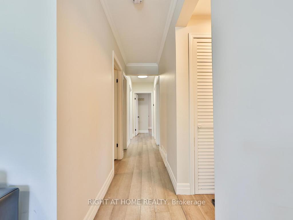 Photo 13 of 3174 Weston Road, North York, Humbermede — HOMEH