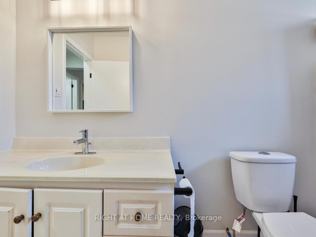 Photo 19 of 3174 Weston Road, North York, Humbermede — HOMEH