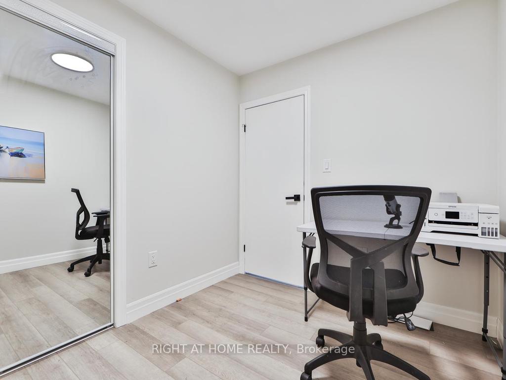 Photo 25 of 3174 Weston Road, North York, Humbermede — HOMEH