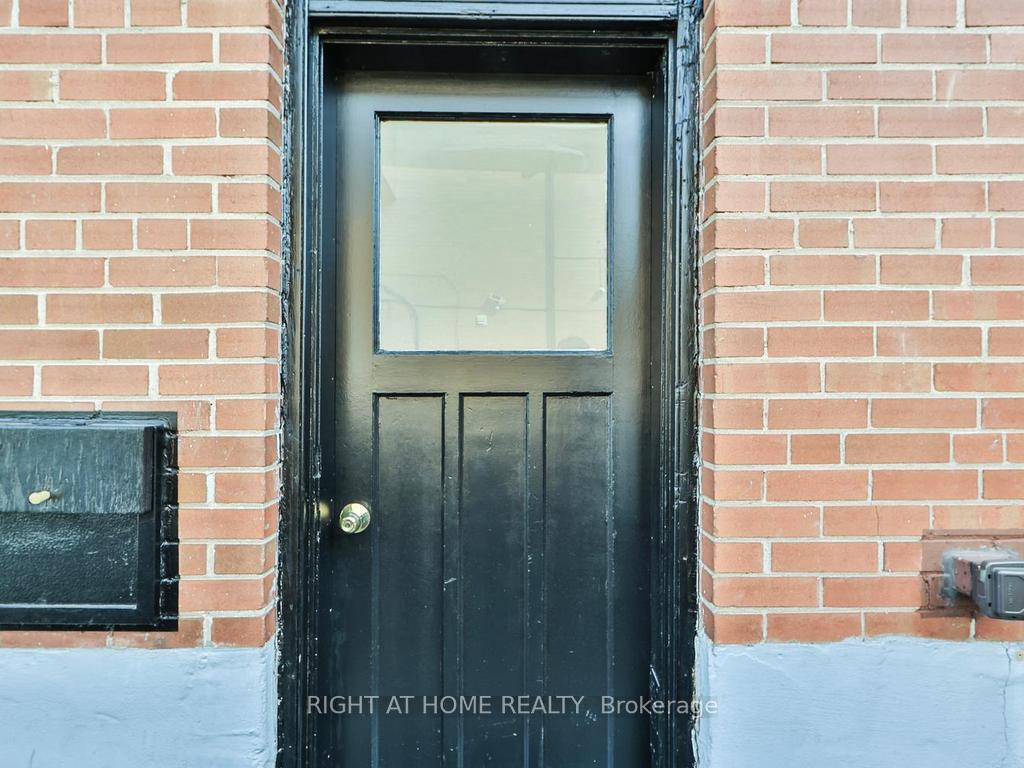 Photo 27 of 3174 Weston Road, North York, Humbermede — HOMEH