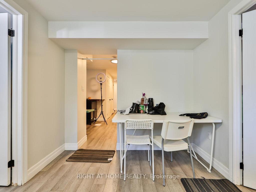 Photo 31 of 3174 Weston Road, North York, Humbermede — HOMEH